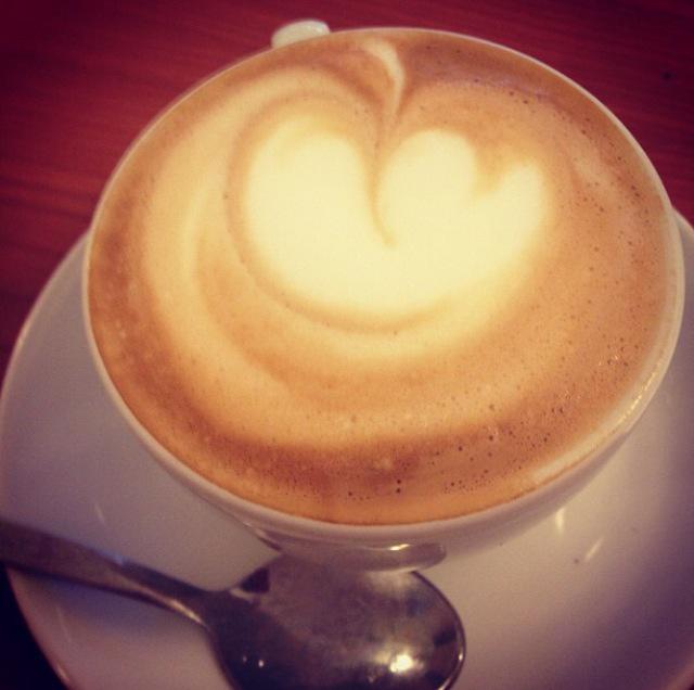 What a beautiful cappuccino-- better finish it before noon! bit.ly/yRow4e