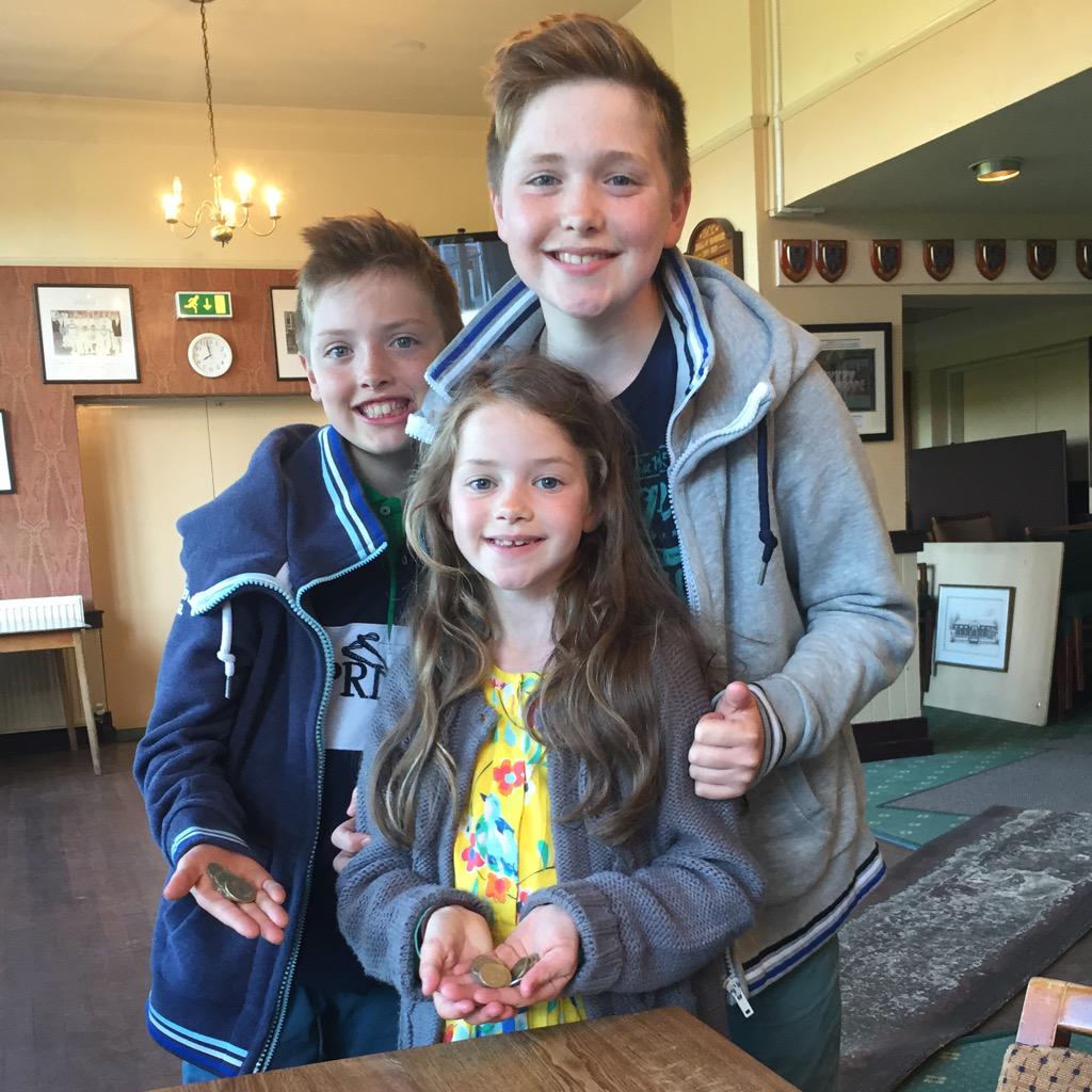 andyball_thingy's tweet photo. Big thank you to @BowdonCricket for sponsoring our kiddie climb. See http://t.co/7CUdwkCV22 for more info. http://t.co/uFX8KpSiyQ