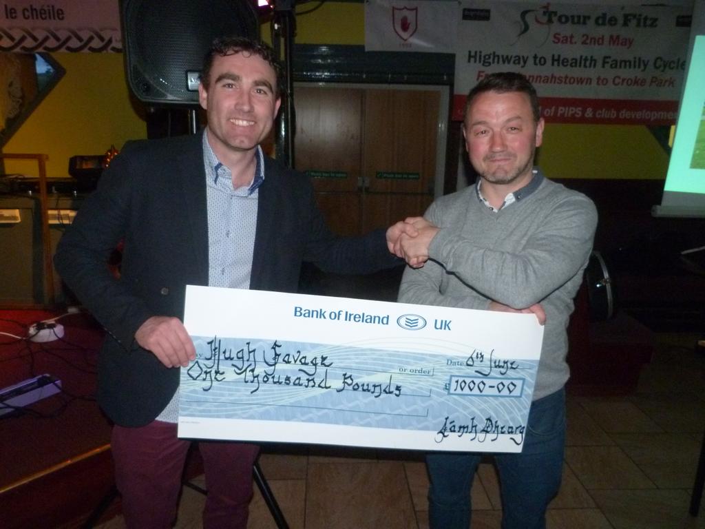 lamhdheargclg's tweet image. A fitting end to a wonderful event. £15,000 donated to charity from the #TourdeFitz including £13K for @PipsCharity