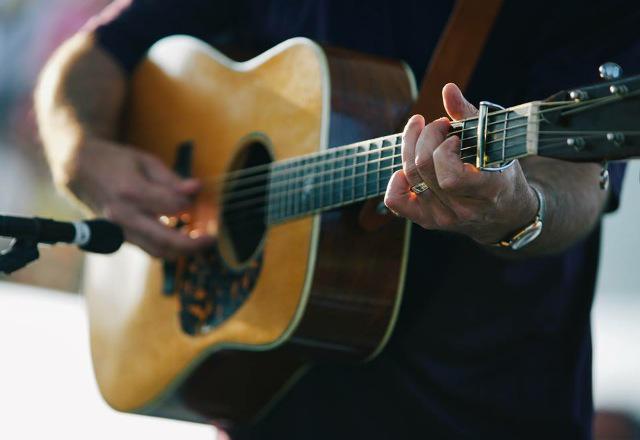 huntingtoncity's tweet photo. Final day of @jcjamboree getting ready to start. Some great bluegrass music through 5p today. Tix only $20. http://t.co/EOj87ilZQ2
