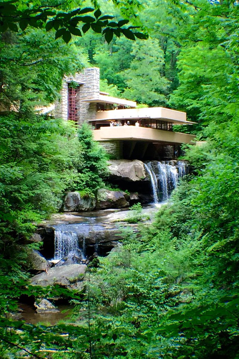 jpostendorf's tweet image. The quintessential Falling Water photo. #FrankLoydWright