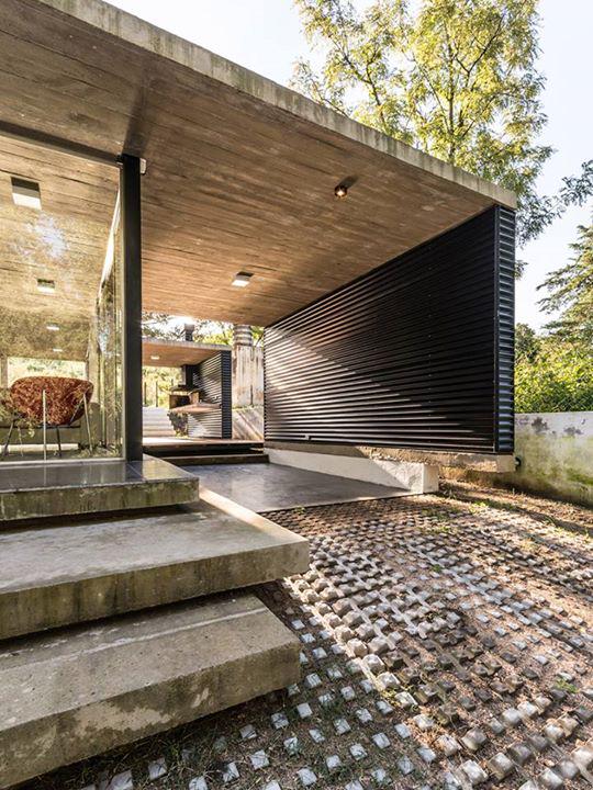 Catalogo_ARQ's tweet image. Vivienda suburbana “La Viña” (Argentina)
J. Salassa, S. Tissot e I. Castañeda
+ INFORMACIÓN &amp;gt;&amp;gt; comunidadarquitectura.com/vivienda-subur…