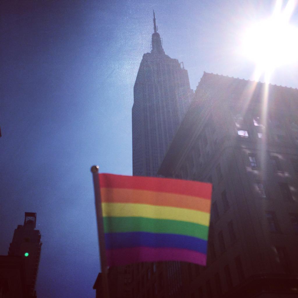 8thePlay's tweet photo. 3 weeks until the #Pride March! 

Sign up to join @BroadwayImpact here: http://t.co/D7yKujiyzY http://t.co/lKo9guEiqB