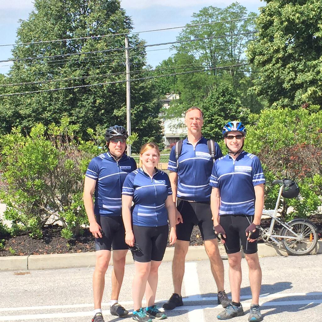 Laura_CPSM's tweet photo. The @MBakerIntl Team for the 2015 @PECPA #environmentride http://t.co/afnuOpxw0Z