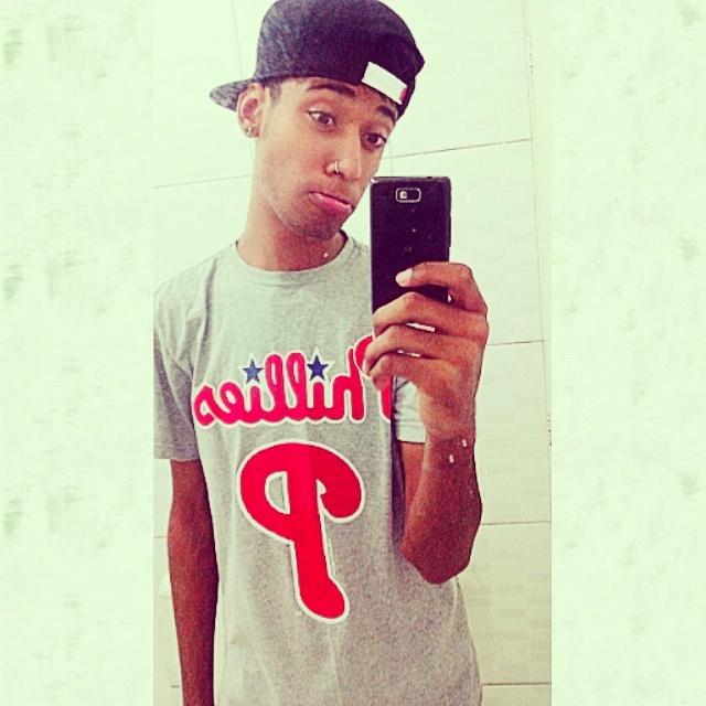 LuccaBacker's tweet photo. ~ Positividad * Booua Tarde ✌ http://t.co/kxCBmergZc