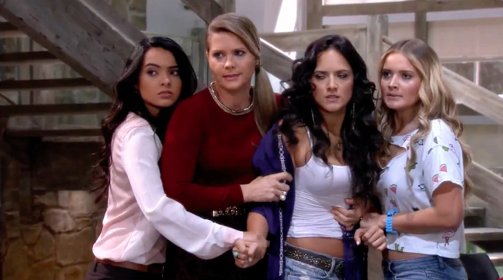 SonyaTeam's tweet photo. [@TierradeReyes #Capitulo123🐎🎬❤] #Cayetana(@Sonya_Smith) @ScarletGruber @analorenasm @Kimy2Ramos http://t.co/07G2CjuukQ