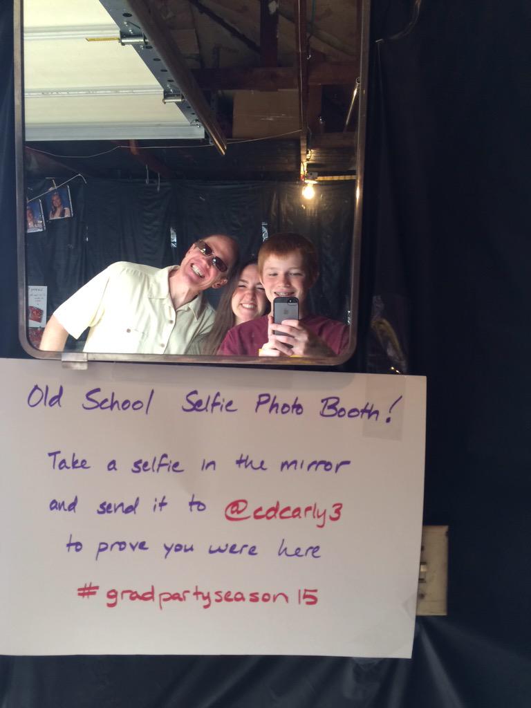 vbrianmoss's tweet photo. @cdcarly3 #gradpartyseason15 http://t.co/OrLEVB9AxO