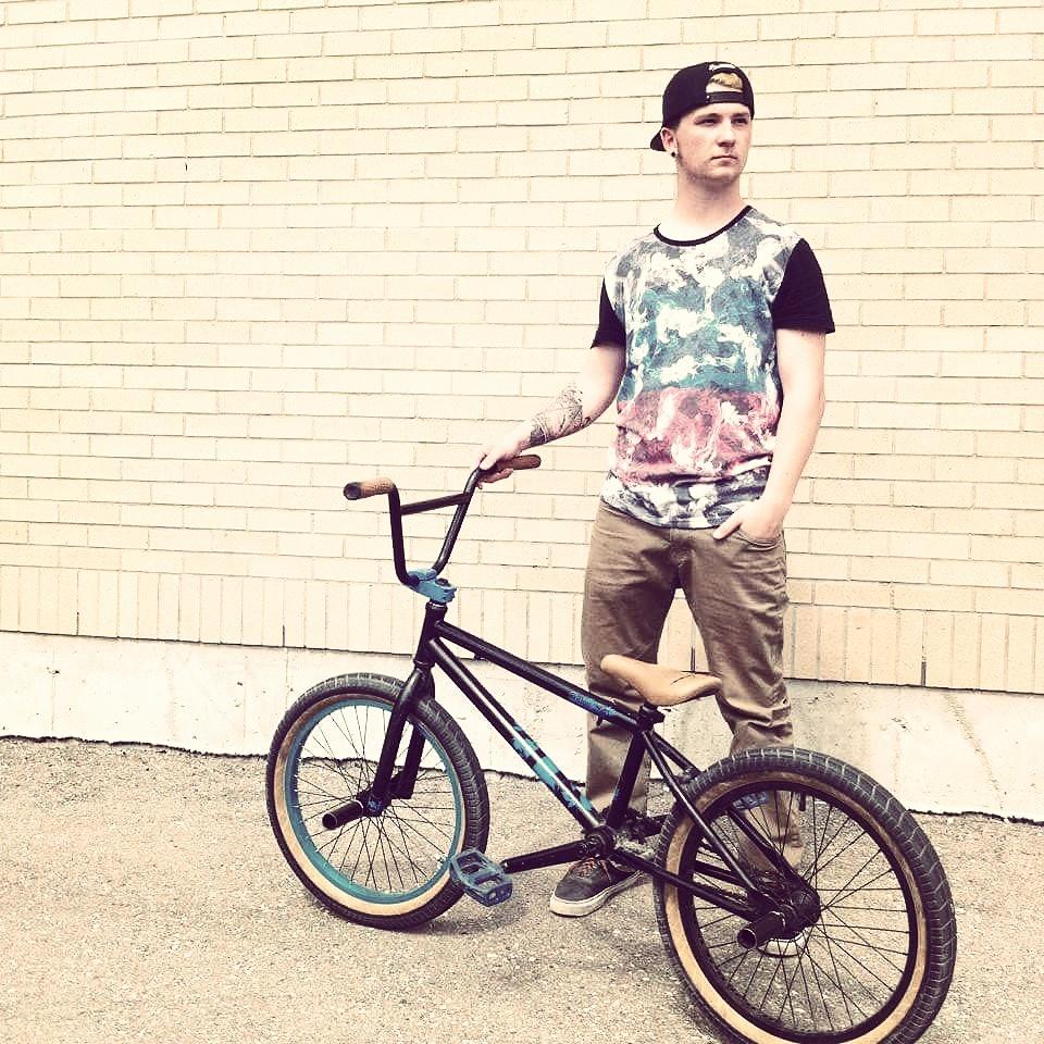 #Theprogressionbmx #Ridebmx #bmx #Subrosa #Onsomeshit #comeupbmx
