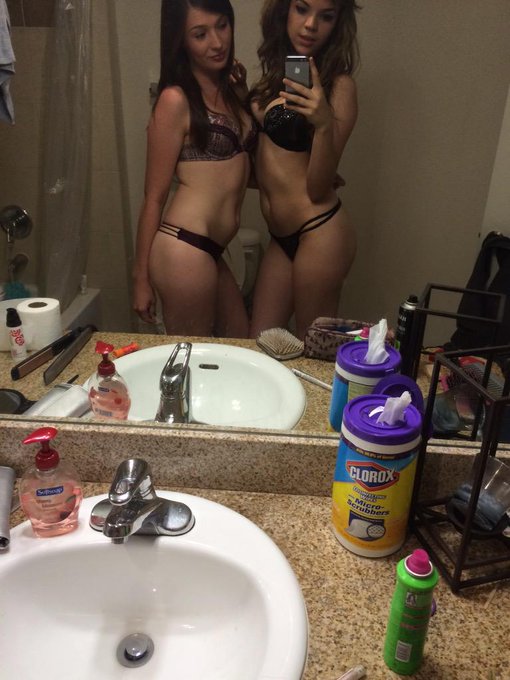 Me and #emmaryder 💘 http://t.co/ho5FalfA31<a href="/tag/emmaryder"class="tags">#emmaryder</a>