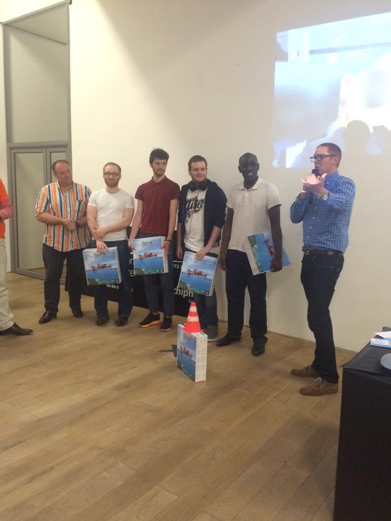 BeMyAppFR's tweet image. Le deuxième prix de #Paris est attribué à... #pipeup ! #hackandfly