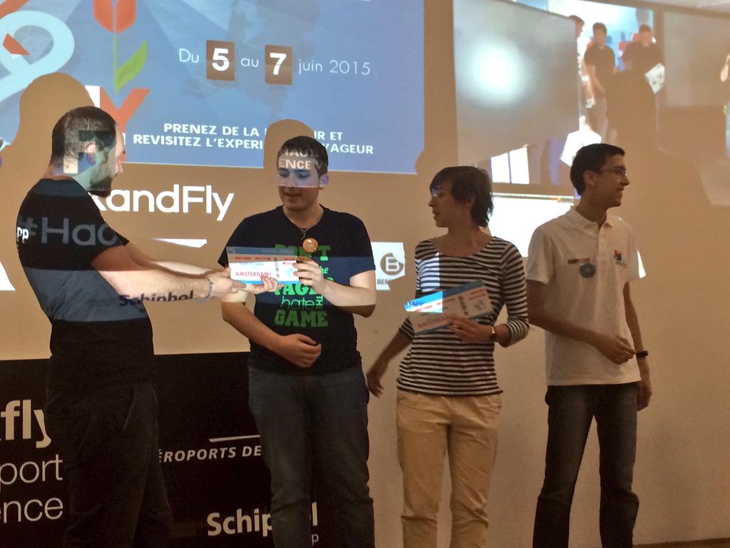 GroupeADP's tweet image. 1st prize #Paris #hackandfly : #Planifly wins a ticket to Amsterdam ! Say Hello to our counterparts at @Schiphol !