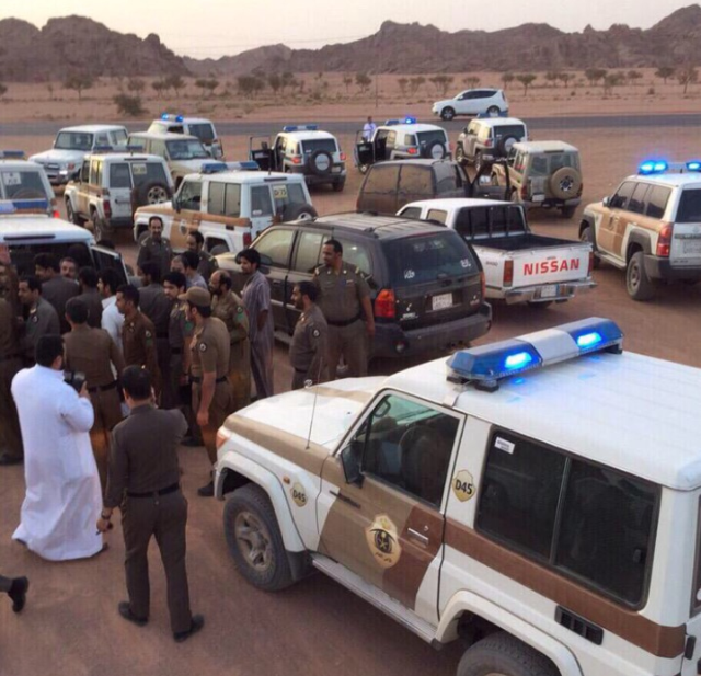 An7a_com's tweet photo. #حائل .. 30 دورية شاركت في العثور على 3 خطفوا في منطقة جبلية
http://t.co/BO149YJvAJ via @an7a_com
#أنحاء #السعودية http://t.co/nr8sh1Co3L