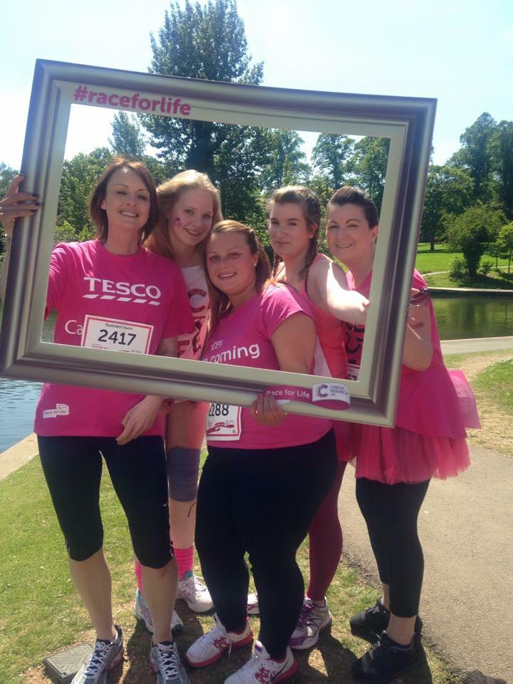 Rushden6317's tweet image. Race For Life - Rushden's Team ! #teamtesco