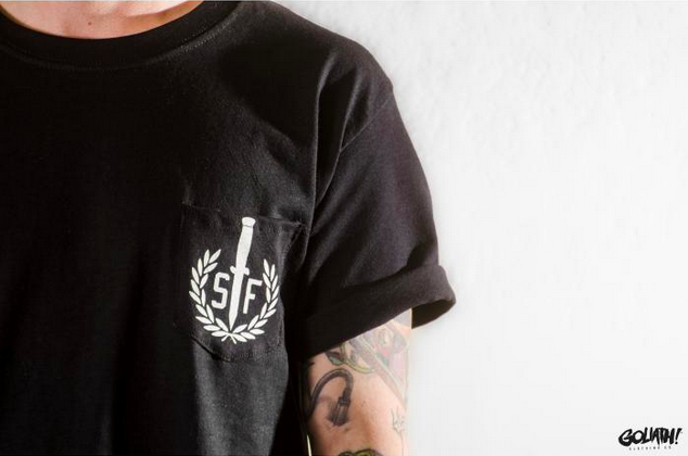 goliathclothing's tweet photo. Para los fans de @SensesFail regresó esta playera. #FamiliaGoliath #OficialMerch https://t.co/yACN1XlQYU http://t.co/59enhla3WQ