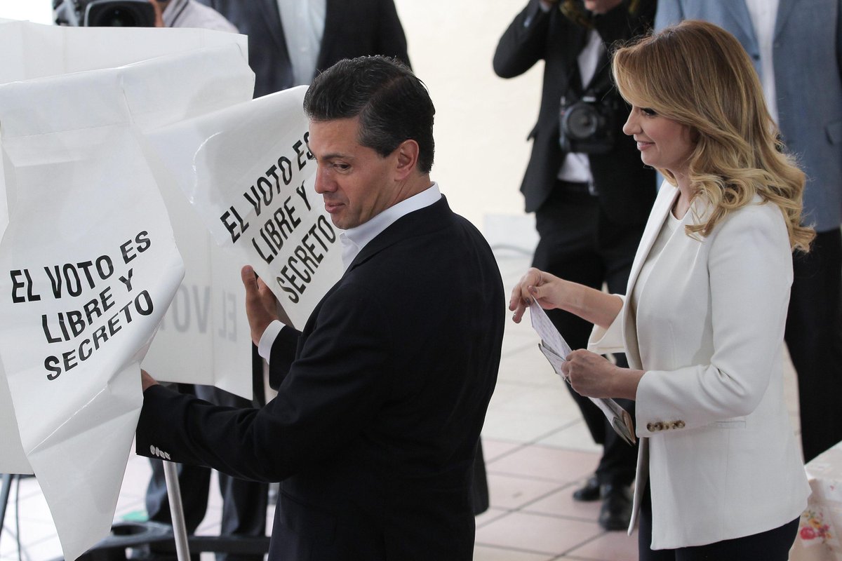 diario24horas's tweet photo. [COBERTURA] ¿Qué ha pasado hasta el momento en las #Elecciones2015? http://t.co/NL8a3XvpHt http://t.co/kcTR6uvr7e