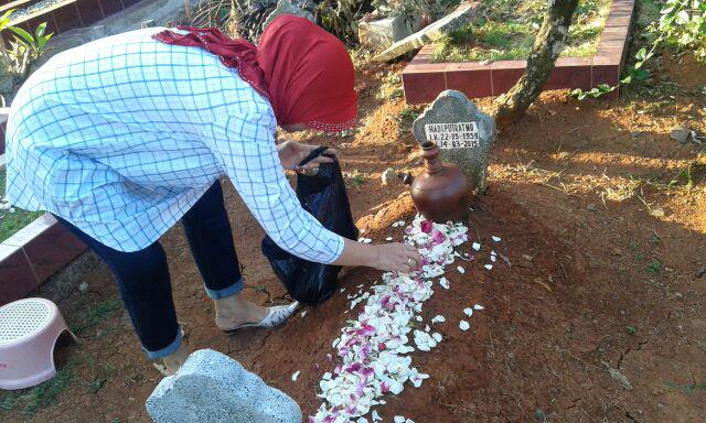 Selamat jalan bapak 😢😢