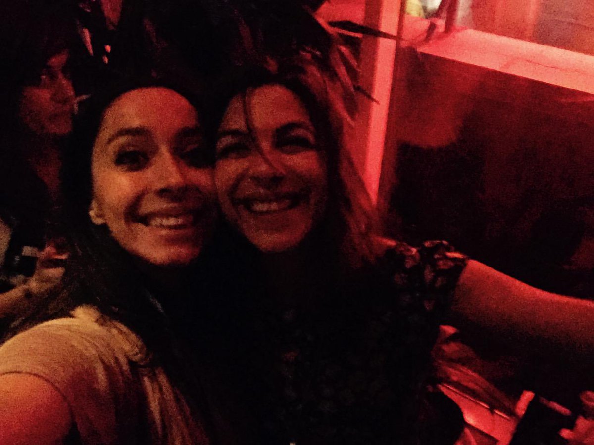 OonaCC's tweet photo. Just watched @SuperBobFilm with my wife @NatTenaLady in it and it made me laugh so hard! #JustCozYouHaveSuperpowers http://t.co/f4HaRHz3PT