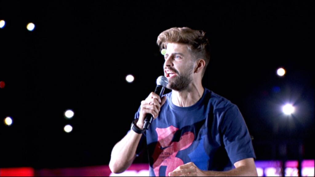 esport3's tweet photo. VÍDEO La referència de @3gerardpique al Madrid. "Gràcies a Kevin Roldán, contigo empezó todo" http://t.co/yS1GqO7DxE http://t.co/i03kvgQ914