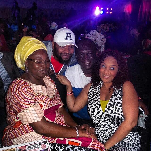 YNaija's tweet photo. Dame Fashola, @yawnaija, @sammieokposu &amp; Wife @TheMusonCenter.... #YNaijaevents #IgosLive http://t.co/xJE0kXUzCC http://t.co/H3y04v41Yk
