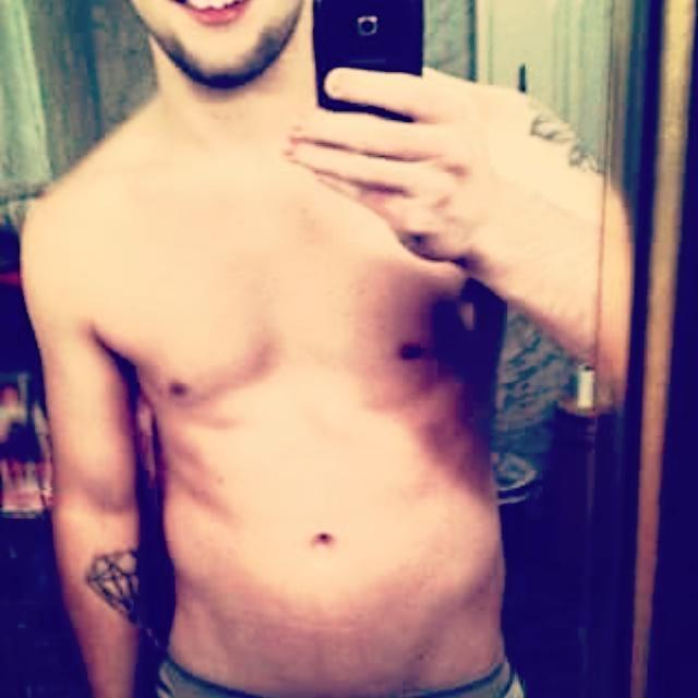 c_wayne_ tweet picture