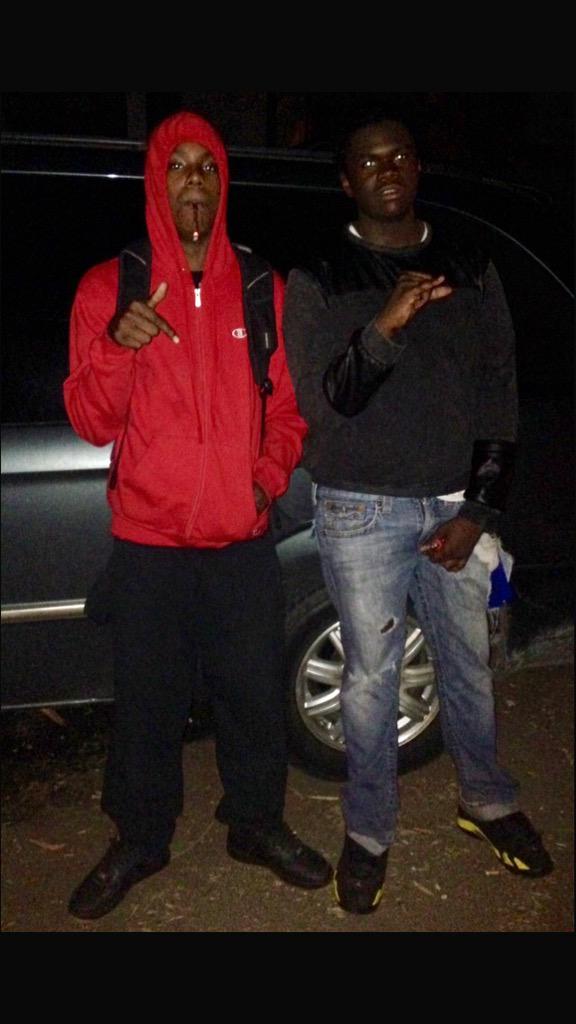 Antt_Dollaz's tweet photo. Niggas Was Litt Yestaday🍃💸 http://t.co/n6cpKOl6cc