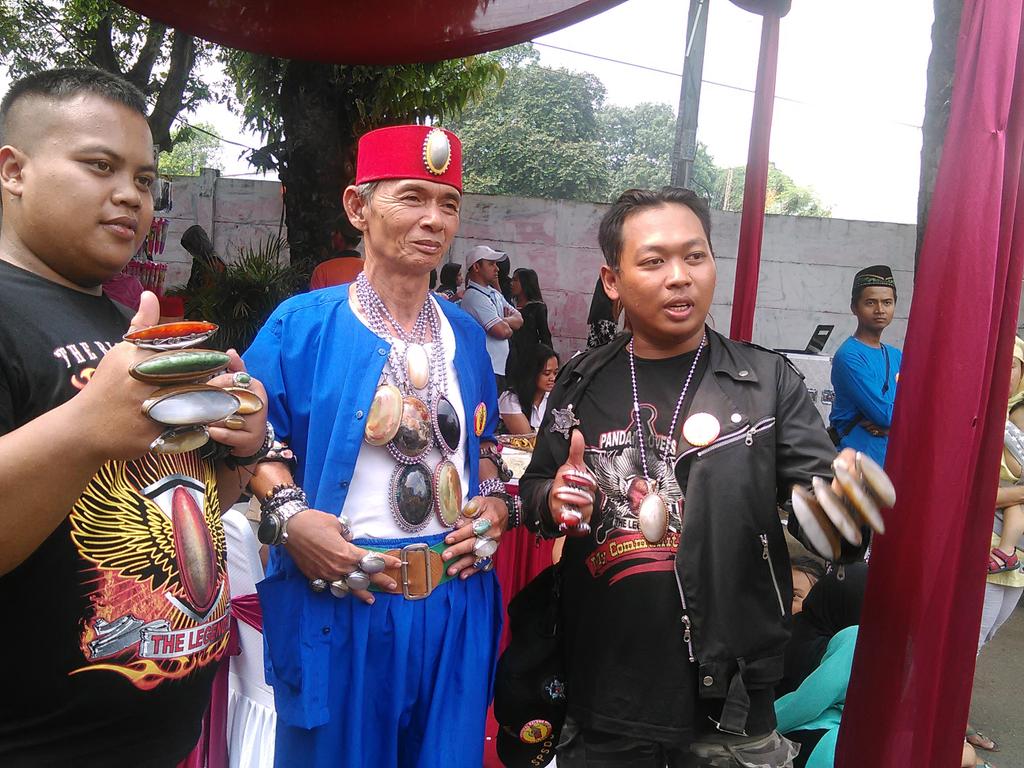 posepose19's tweet image. 