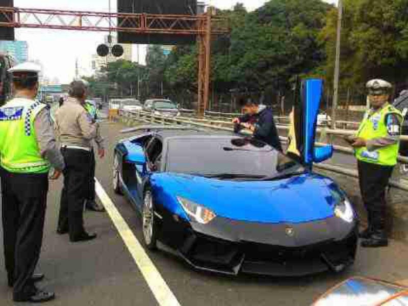 posepose19's tweet image. 