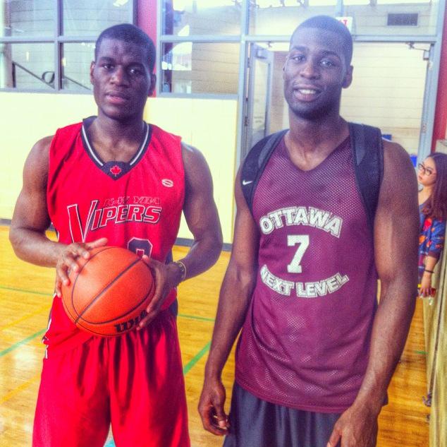 AHHHH HAPPY BIRTHDAY TO MY BROTHER @TheLufileKid GOD BLESS #Bombay #TruuNeega #OTF #MyOneTweetForTheYear2⃣1⃣ 👊👊🙌🙌😤😤🔥🔥