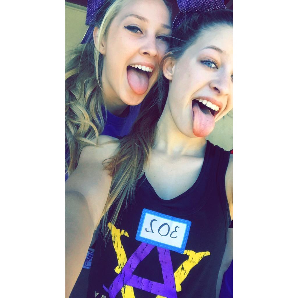 katherine_jack1's tweet photo. can't wait for Friday nights w my besttieee💜💛 #avvarsity @kayla_fulmer http://t.co/E6yK1Bfgol