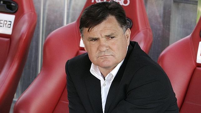Happy Birthday.. Jose Antonio CAMACHO
8 Juni 1955 