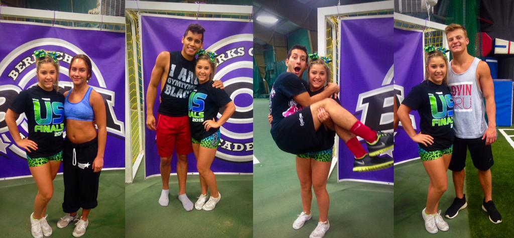 KassShowalter's tweet photo. Omg😍😭life is made😍 http://t.co/WoEl23J1Jo