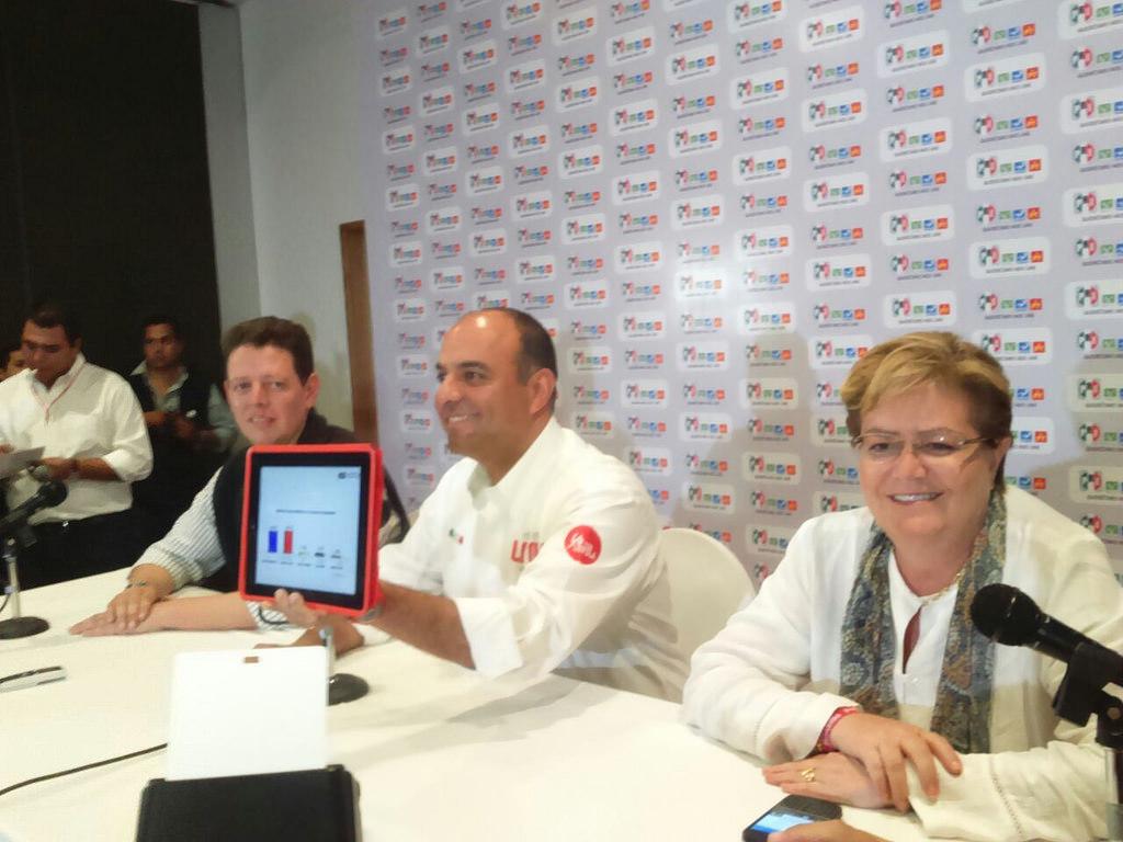 inqro1's tweet photo. Anuncia Loyola ventaja de 2 puntos http://t.co/IRKq6HaTZA