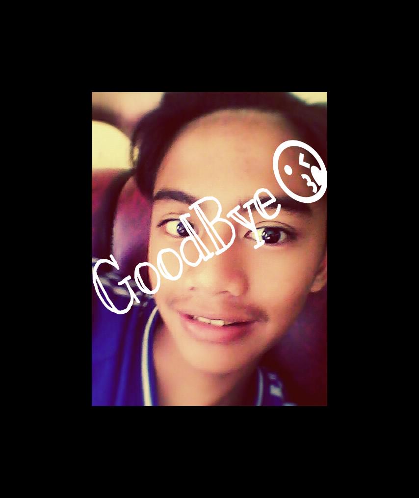 DiAlvaroro99's tweet photo. GoodByeBeib😍😘😘😘 http://t.co/MKrAo8xvBN