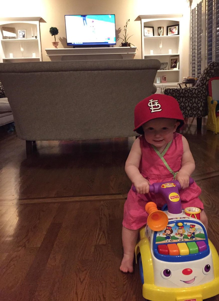 Drewha12's tweet photo. Stayin up late to #Repmyteam @espn #STLvsLAD http://t.co/pukKRfto1z