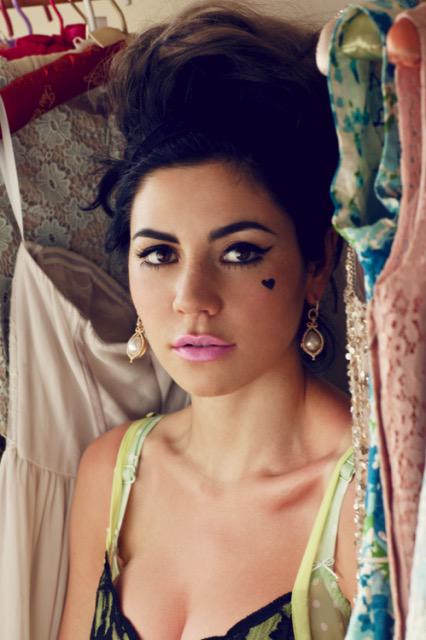 kellinstop_'s tweet image. Marina Diamandis