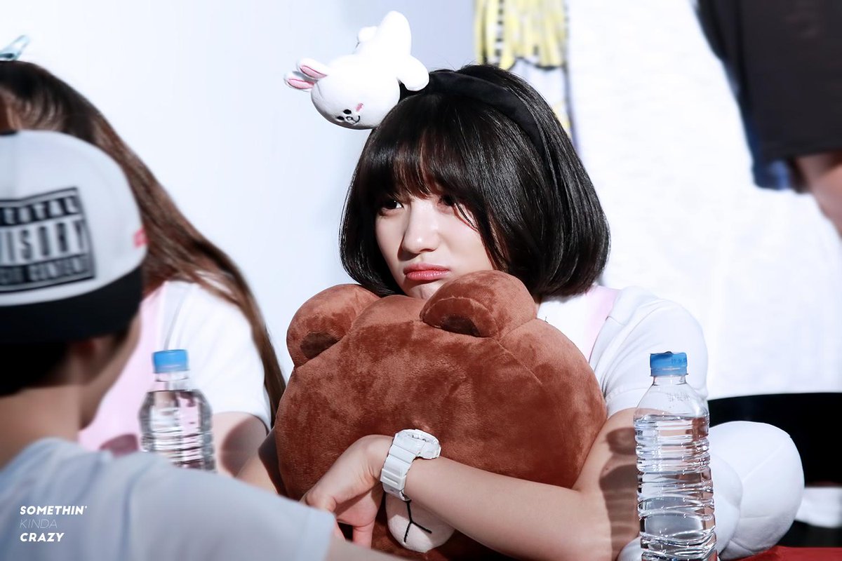 binniepics's tweet image. 😭💕