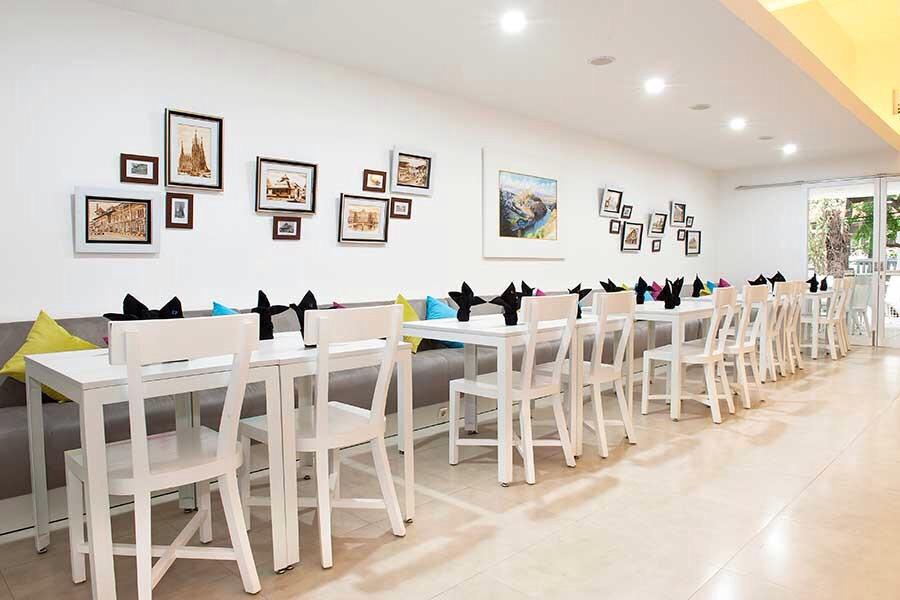"Centropunto” Resto yang Cocok Buat Meeting #infoBDGkuliner bit.ly/1InH0Uq