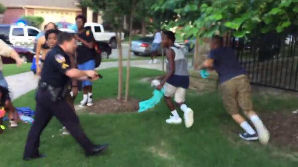 THEAAAGENDA's tweet photo. AFRICAN AMERICA IF YOU DON'T FIGHT More of this is Guaranteed to come http://t.co/1Tiej5ccuY