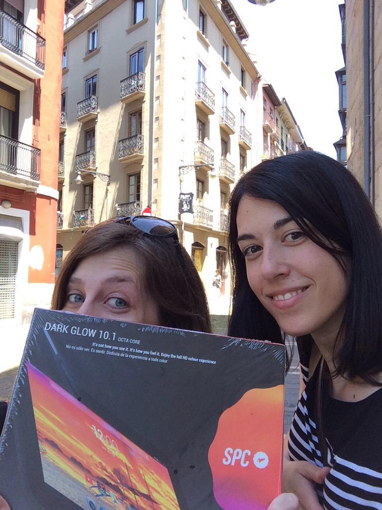 UsitDev's tweet photo. ¡Muchas gracias por el premio! Lo disfrutaremos! Un abrazo @spc_spain @hacksanfermin http://t.co/7AQTfphEPG