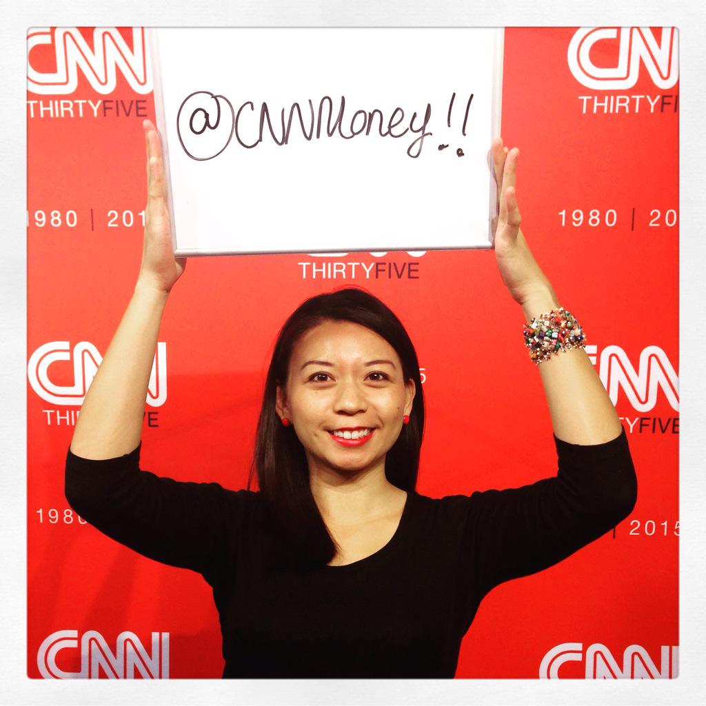 sophia_yan's tweet photo. .@CNNMoney #HongKong bureau celebrating @CNN's 35th birthday! #CNN35 http://t.co/1TKL2zq8GL