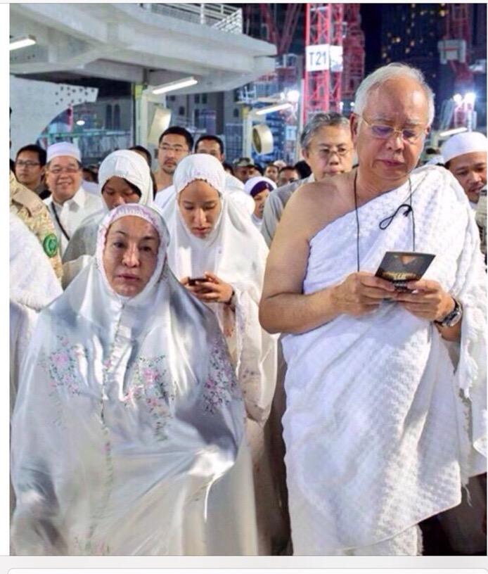 Ahmad b Maslan در توییتر "Lagi gambar ketika YAB PM, DS Rosmah ...