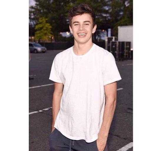 HAPPY BIRTHDAY BENJAMIN HAYES GRIER WE ALL LOVE U AND WE WILL BE WIRH U FOREVER IF WE ARE TRUE FANS   