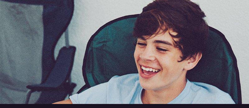 HAPPY 15TH BIRTHDAY TO HAYES GRIER WE LOVE YOU SO MUCH, HAVE A GREAT DAY BABY      x10000 