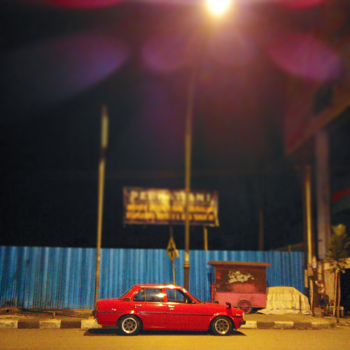 Sekali adminnya narsis ya ... Xixixi #dxbms007