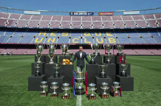 AFTVMedia's tweet photo. Chelsea:110 years old, 25 titles

Xavi: 35 years old, 28 titles http://t.co/T2WCke7ZIs