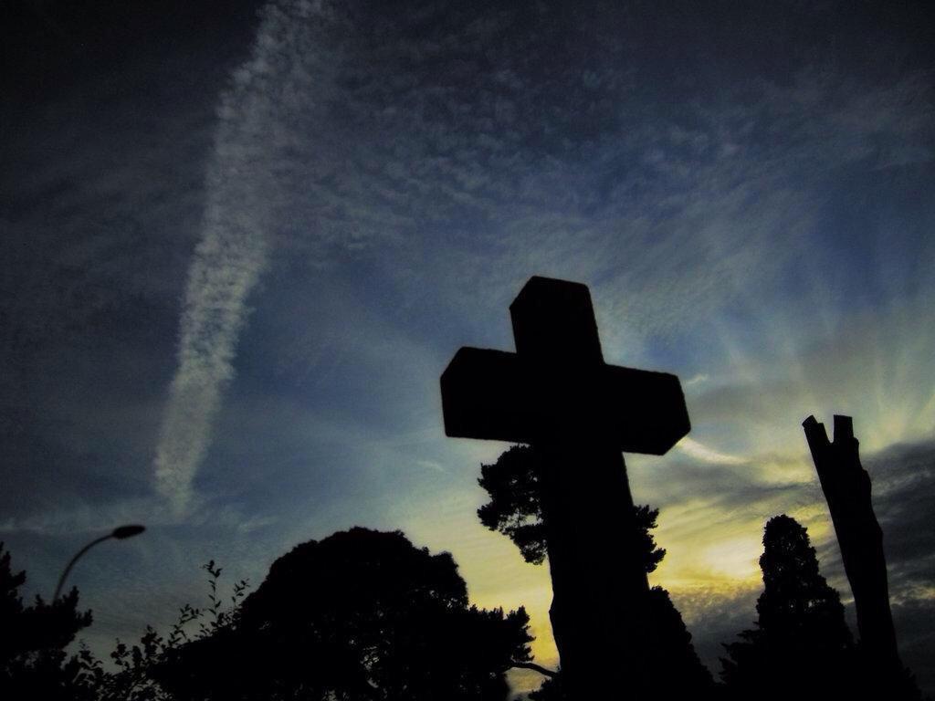 OpChemtrails's tweet photo. Natural beauty,
behold
your mortality.
#stormsage #amwriting #poem #OpChemtrails #geoengineering #srm #environment http://t.co/QoVrJNLVsy