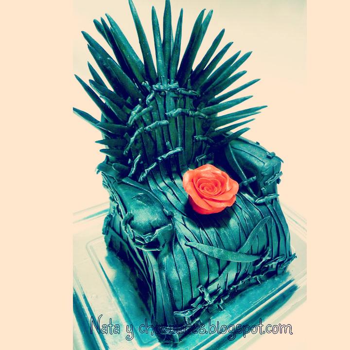 Tarta Juego de tronos. Puedes ver mas en Nataychocolates.blogspot.com y en Nata y chocolates Facebook.