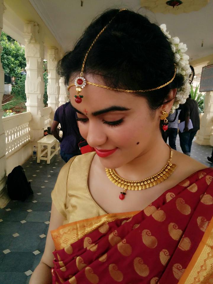 adah_sharma's tweet photo. Getting married today..again !! 😅😅🎉😜😜😝😬😬 5th time bride 😝😬😬 http://t.co/nv9bzuirj6