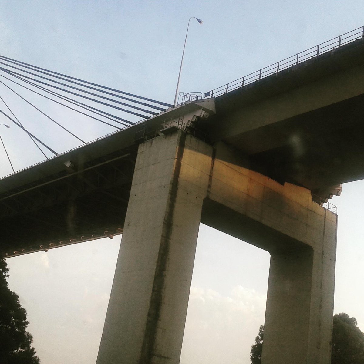 arantxaestevez's tweet image. Onte aproveitando o tempo no atasco de volta da visita anual á praia #PontedeRande #RíadeVigo