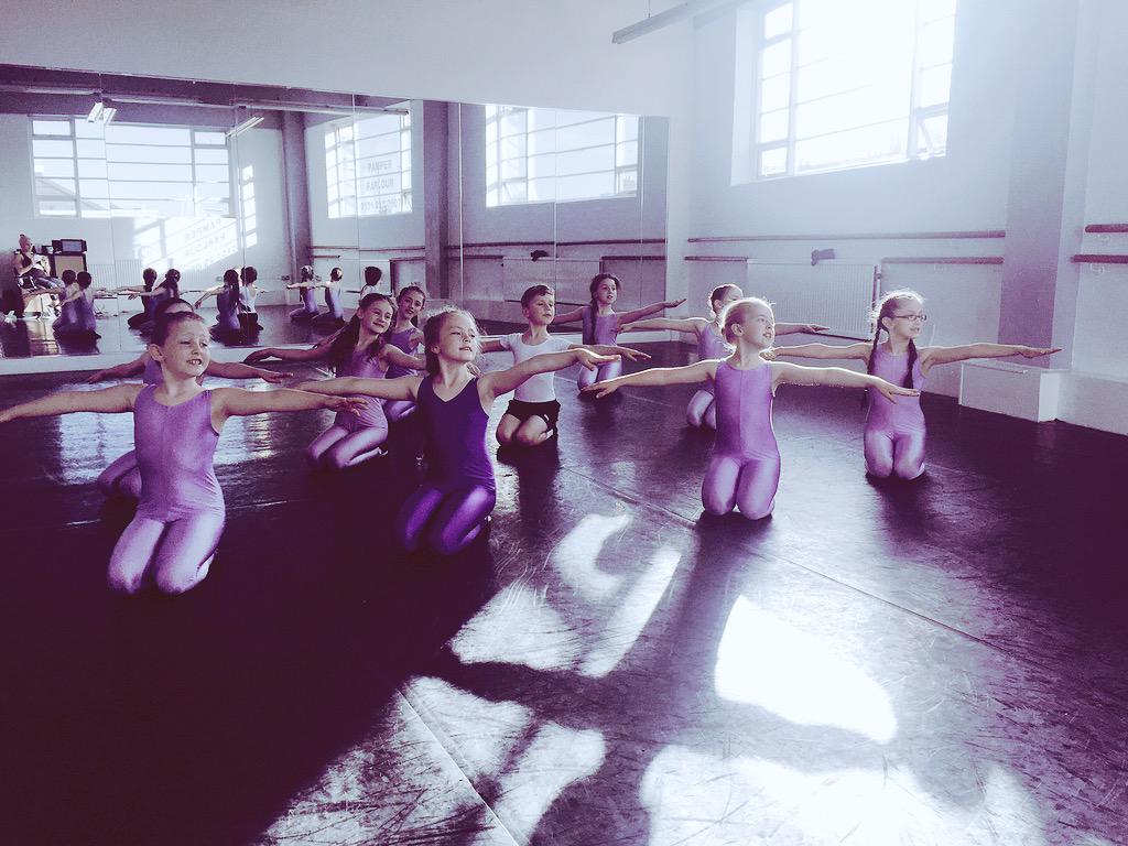 Grade 2 modern exam sets practising for their exam on Saturday! Any future Janet Cram winners in here I wonder?!?!?!?